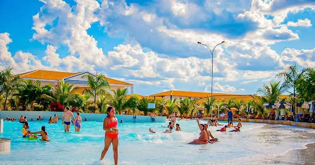 Lacqua Diroma - Melhor Parque Aquatico De Caldas Com Piscina De Ondas Caldas Novas