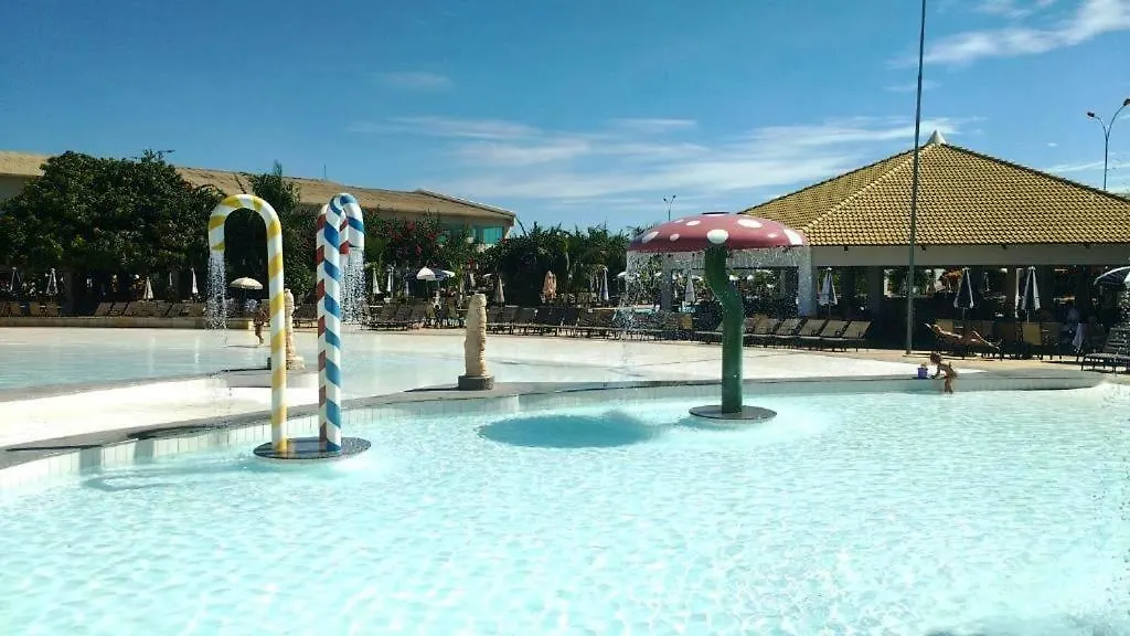Aparthotel Lacqua Diroma - Melhor Parque Aquatico De Caldas Com Piscina De Ondas Caldas Novas