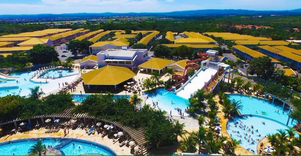 كلدس نوفاس Lacqua Diroma - Melhor Parque Aquatico De Caldas Com Piscina De Ondas